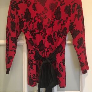 MAGASCHONI Cashmere Red with Black Floral 3/4 Sleeve Sweater w/ Black Satin Tie